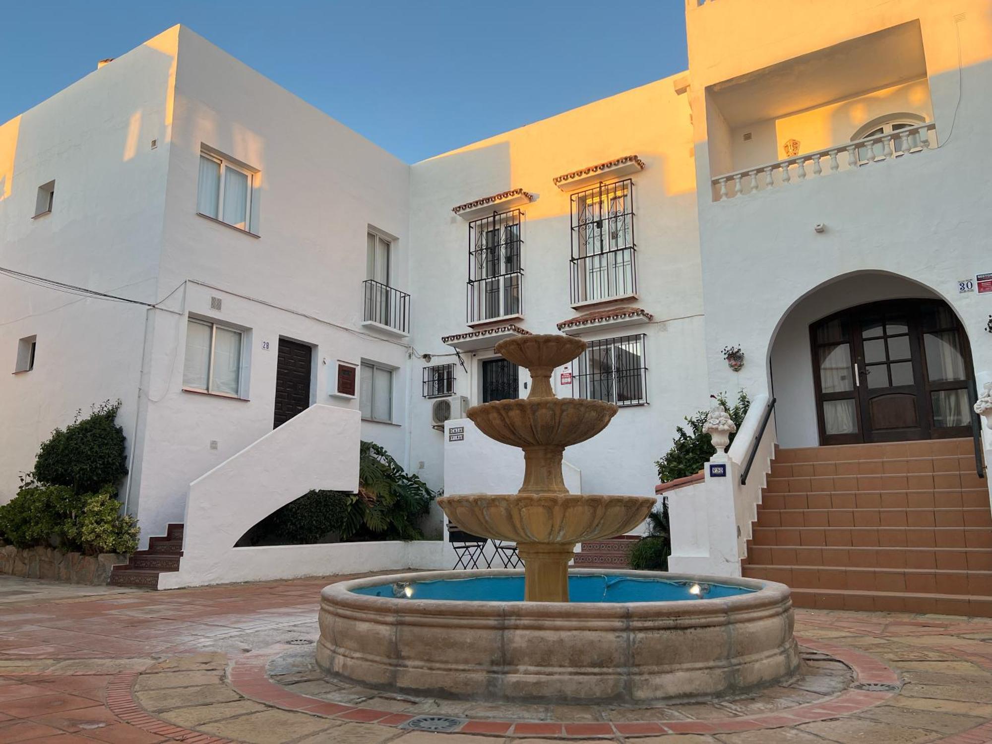Townhouse In Monte Vinas - Manilva Villa Kültér fotó